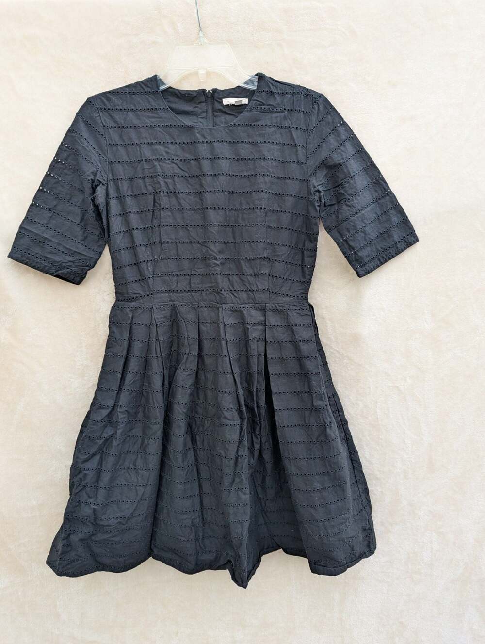 Gap Women's Black Eyelet 100% Cotton Half-Sleeve Fit & Flare Dress 4